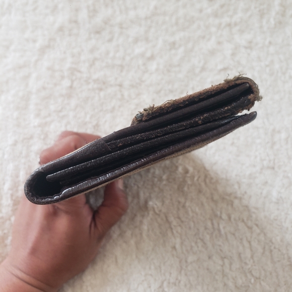 Gucci monogram snap wallet - Picture 11 of 13